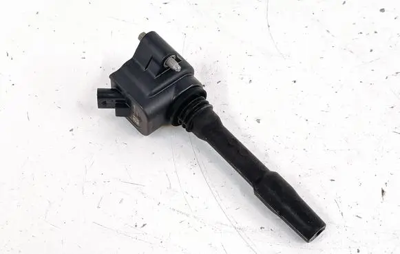 BMW 4 F36 Gran coupe High voltage ignition coil 8678438 77460003