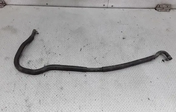 Nissan Patrol Y61 Engine coolant pipe/hose