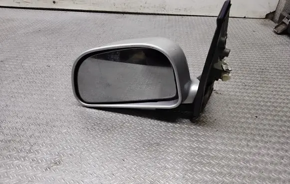 Mitsubishi Space Star Front door electric wing mirror E1010555