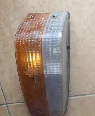 Saab 9000 CD Front indicator light 43350r6 43350r7