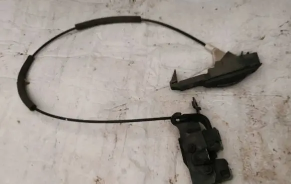 Volvo S60 Seat back rest lock catch 