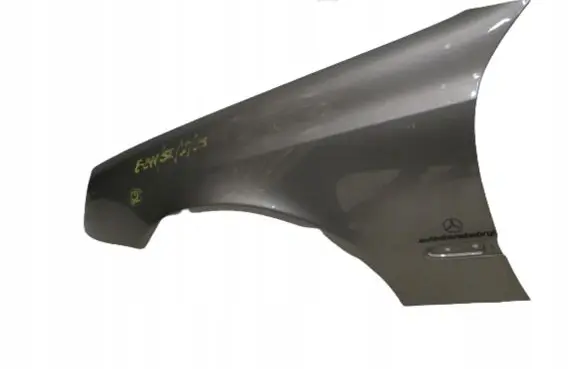Mercedes-Benz E W211 Fender A2118801318
