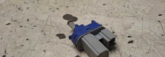 Mazda 6 Brake pedal sensor switch