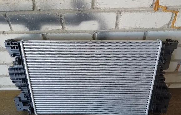 Mercedes-Benz A W177 Intercooler radiator 2475006100 100621 272688