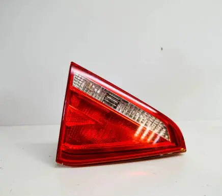 Audi A5 Sportback 8TA Tailgate rear/tail lights 8T0945093