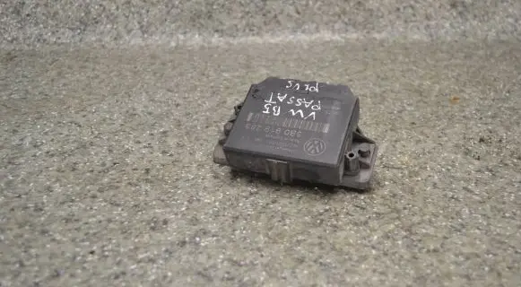 Volkswagen PASSAT B5.5 Parking PDC control unit/module 3B0919283
