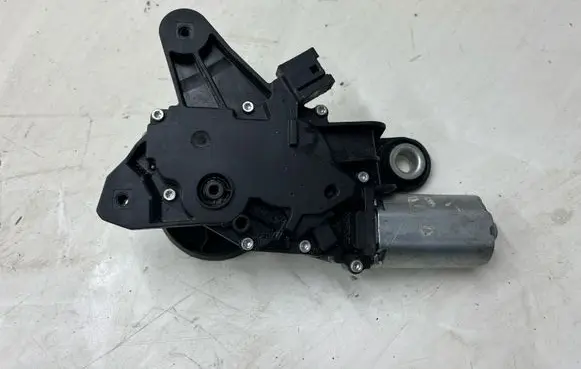 BMW 5 F10 F11 Rear window wiper motor 7311415