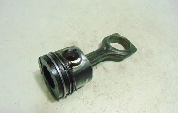 Citroen C5 Piston 