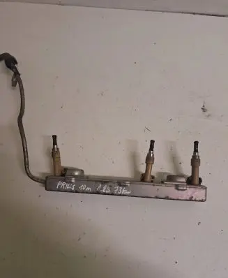 Toyota Prius (XW30) Fuel main line pipe