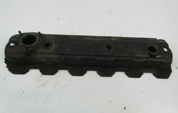 Volkswagen Transporter - Caravelle T4 Rocker cam cover 074103469