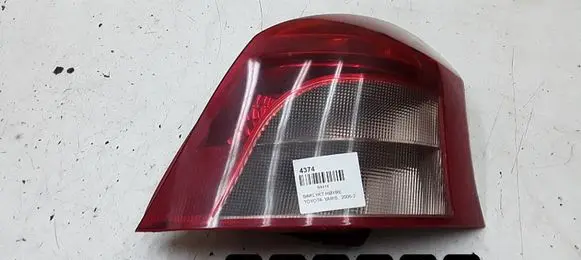 Toyota Yaris Rear/tail lights