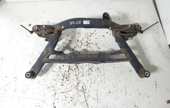 Audi Q3 8U Rear axle beam 5N0505235AF 500VWA5EDG0G0W