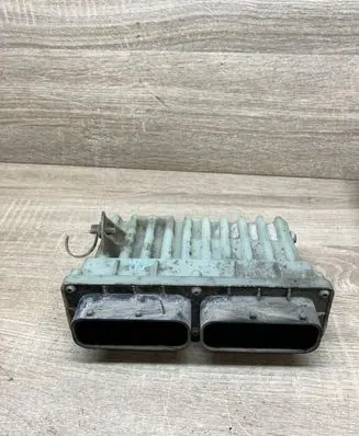Opel Zafira A Fan control module 24462346 15408375