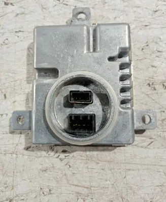 Porsche Macan (95B) Headlight ballast module Xenon 991618323