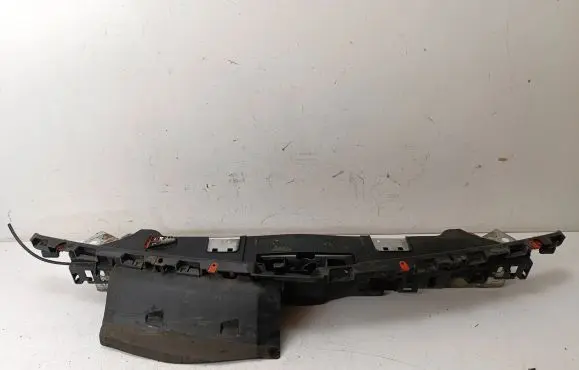 Top upper radiator support slam panel