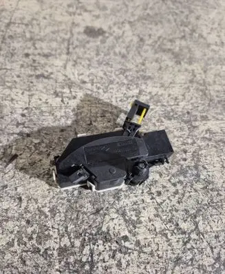 Renault Espace IV Clutch pedal sensor 8200110893