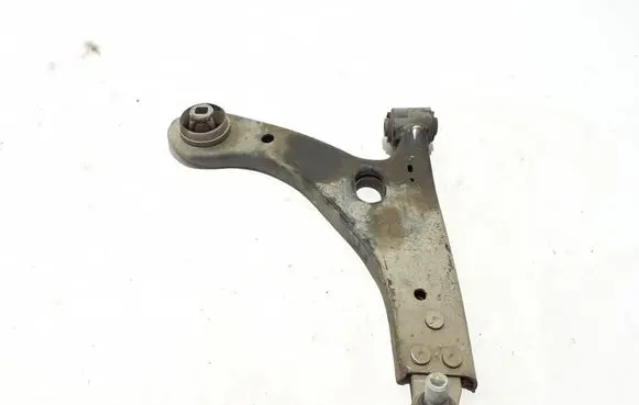 Volvo XC40 Front lower control arm/wishbone 32346248