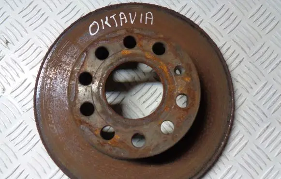 Skoda Octavia Mk2 (1Z) Rear brake disc