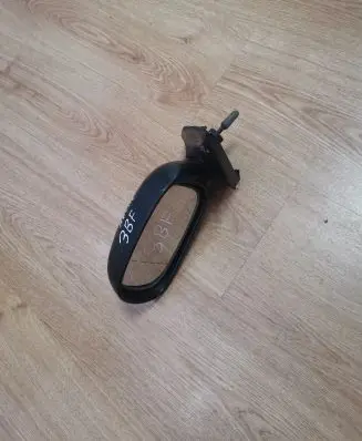 Nissan Micra Manual wing mirror 011156 021156