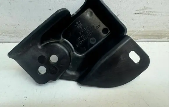 Maserati Ghibli Other interior part 6700387200