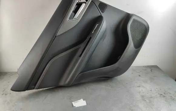 Jaguar F-Pace Rear door card panel trim T4A8071