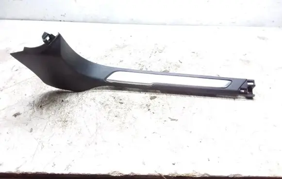 Citroen DS5 Front sill trim cover 9673401977 9673401577