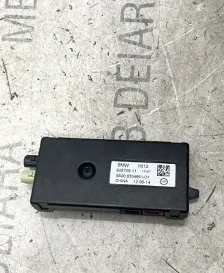 BMW X5 F15 Aerial antenna amplifier 9334691