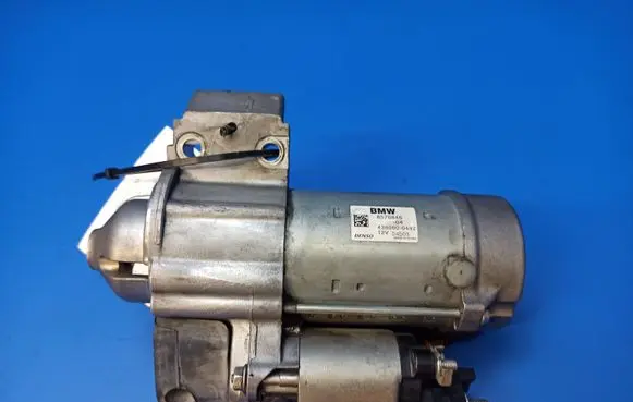 BMW X4 F26 Starter motor 8570846 4380000492