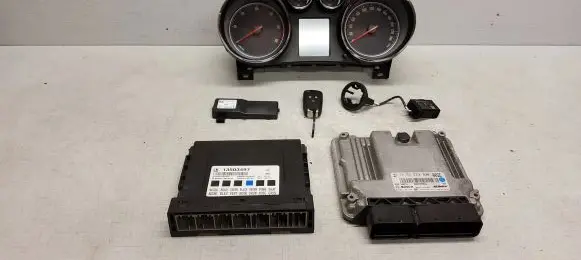 Opel Insignia A Speedometer (instrument cluster) GM12844138 A2C53353822 E11034455