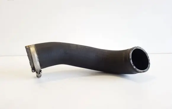 Intercooler hose/pipe