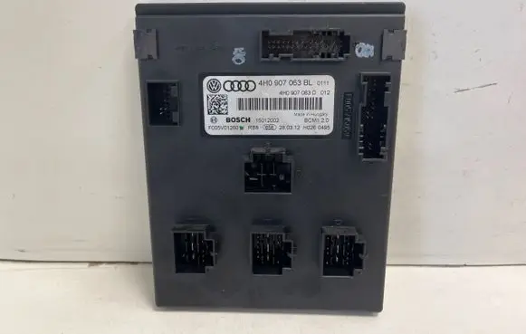 Volkswagen Touareg II Comfort/convenience module 4H0907063BL 4H0907063D