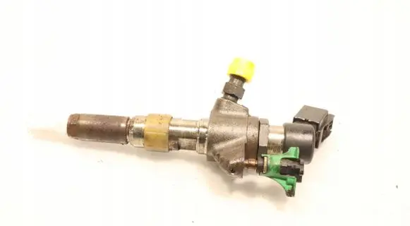 Citroen C4 I Picasso Fuel injector 9674973080