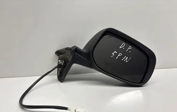 Toyota Auris 150 Front door electric wing mirror E8030002 E9024112 E8024112