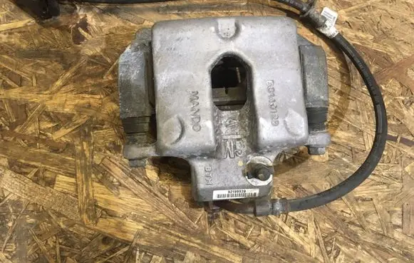 Chevrolet Camaro Rear brake caliper 92199939