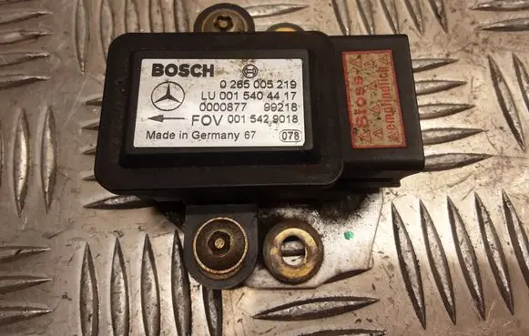 Mercedes-Benz A W168 ESP acceleration yaw rate sensor 0265005219