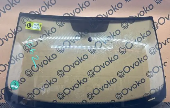 Volkswagen PASSAT B8 Front windscreen/windshield window 43R00348 E000233