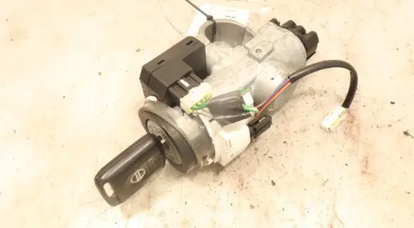 Nissan Primera Ignition lock