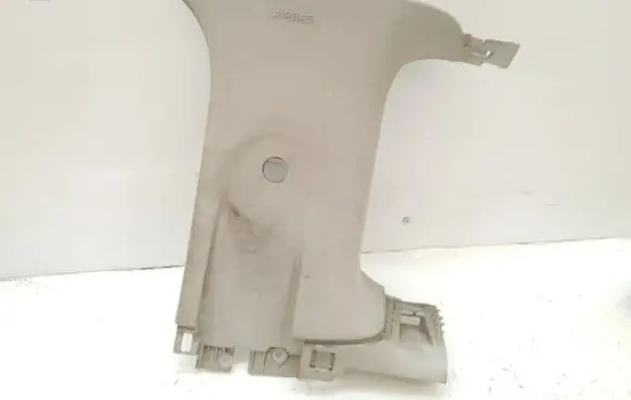 Renault Megane III (C) pillar trim 7691300220R
