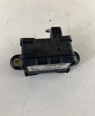 Jeep Grand Cherokee (WK) ESP acceleration yaw rate sensor P56029327AB B336E02A7E
