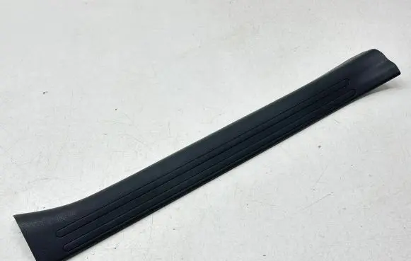 Nissan Juke I F15 Front sill trim cover 769B51KA0A
