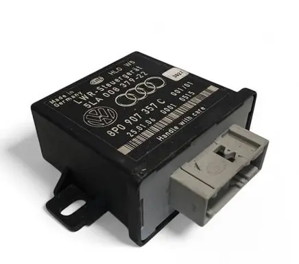 Audi A8 S8 D3 4E Light module LCM 8P0907357C 5LA00837922