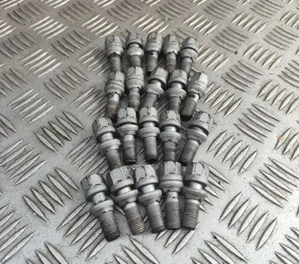 Citroen Jumpy Nuts/bolts 9817024580