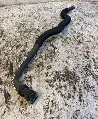 Renault Kadjar Engine coolant pipe/hose
