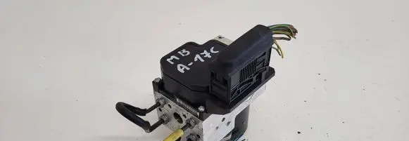 Mercedes-Benz A W168 ABS Pump A0044310912