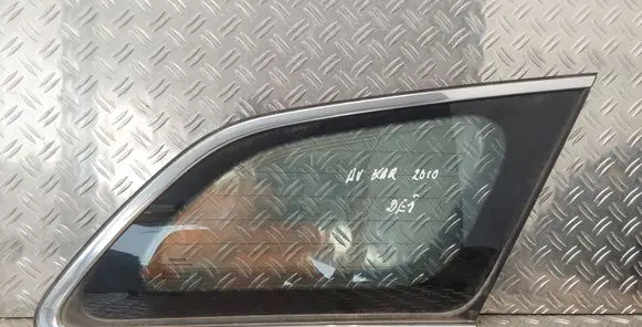 Toyota Avensis T270 Rear side window 43R00048