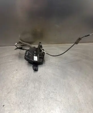 Renault Clio IV Rear door lock 825000767R 40727203