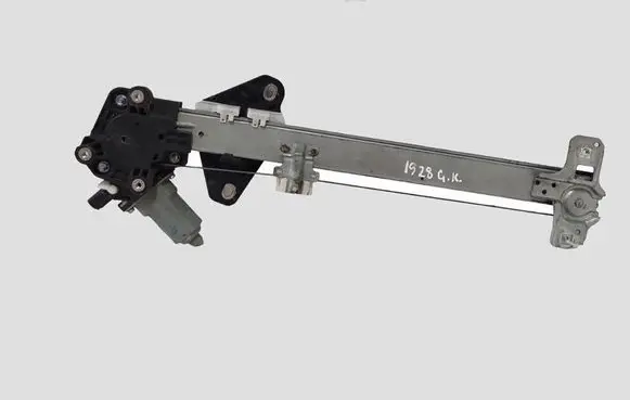 Honda CR-V Rear door window regulator with motor