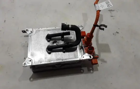 Cupra Formentor Voltage converter inverter 5QE915685C