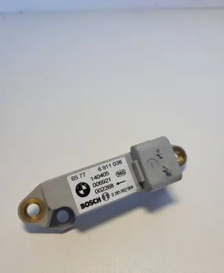 BMW 5 E60 E61 Airbag deployment crash/impact sensor 6911038