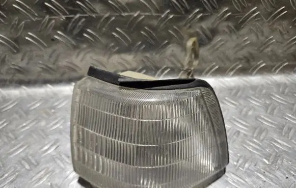 Mazda 626 Front indicator light 0520542L 0520542